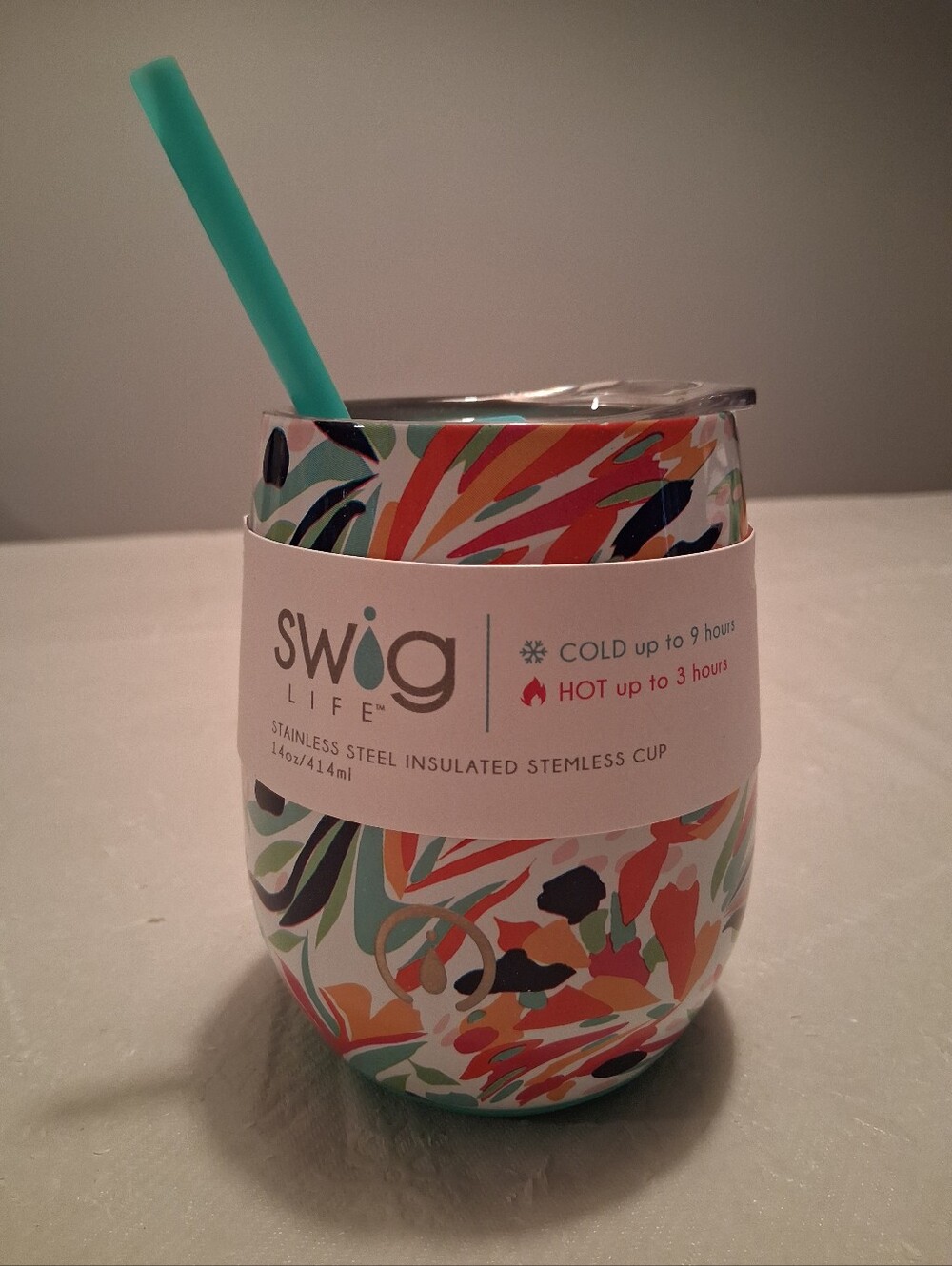 NEW Swig Life 14 oz Insulated Stemless Wine Cup with Lid & Straw in Wildflower